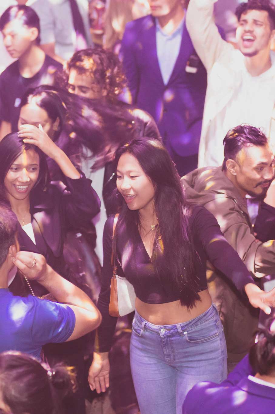 Club 16 party atmosphere