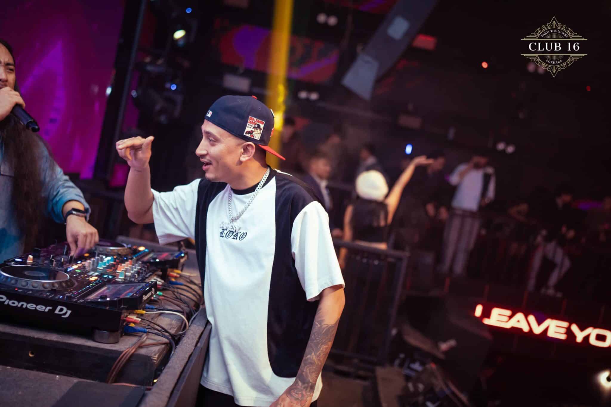 Live Shows & Celebrity Performances