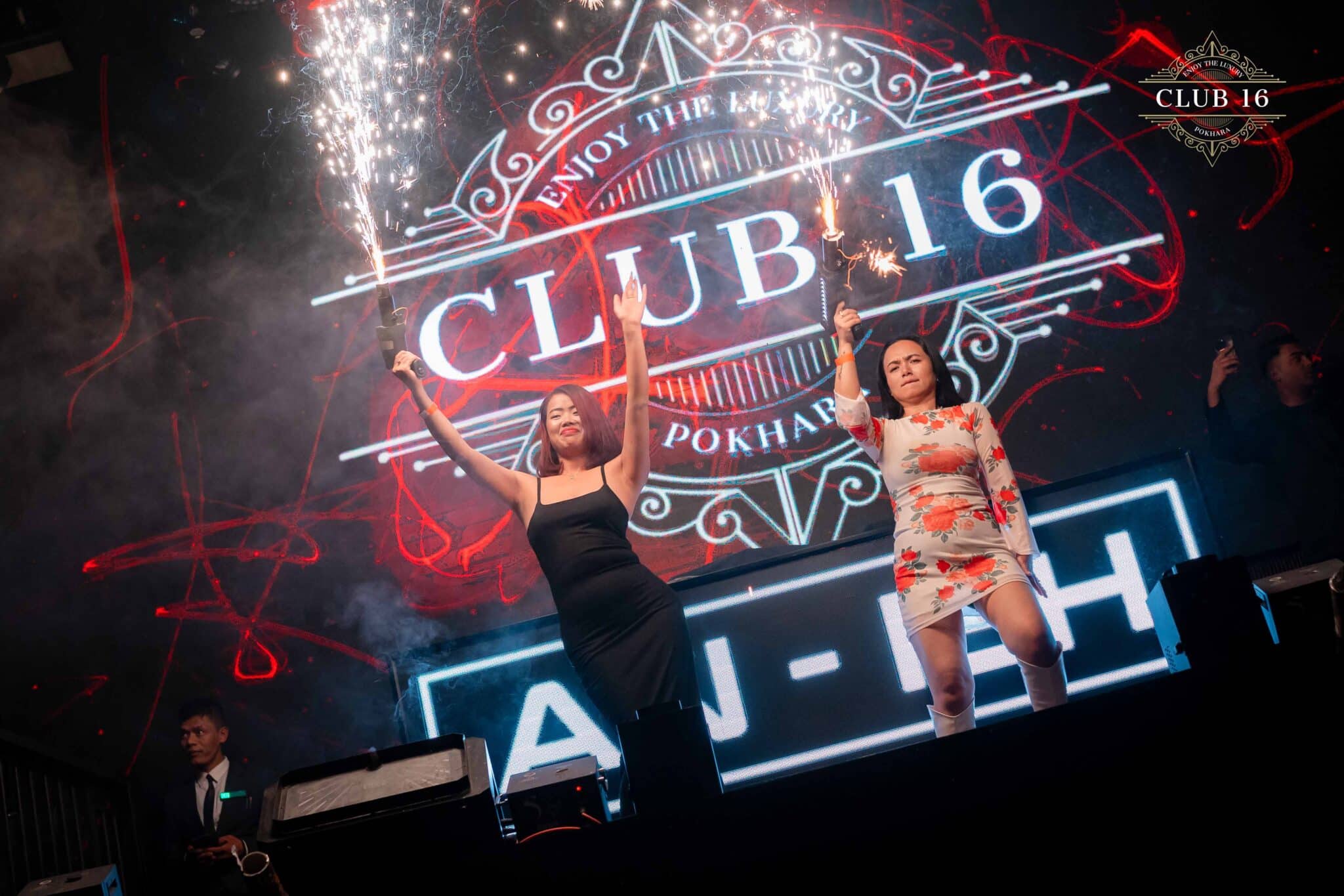 Club 16 nightlife scene