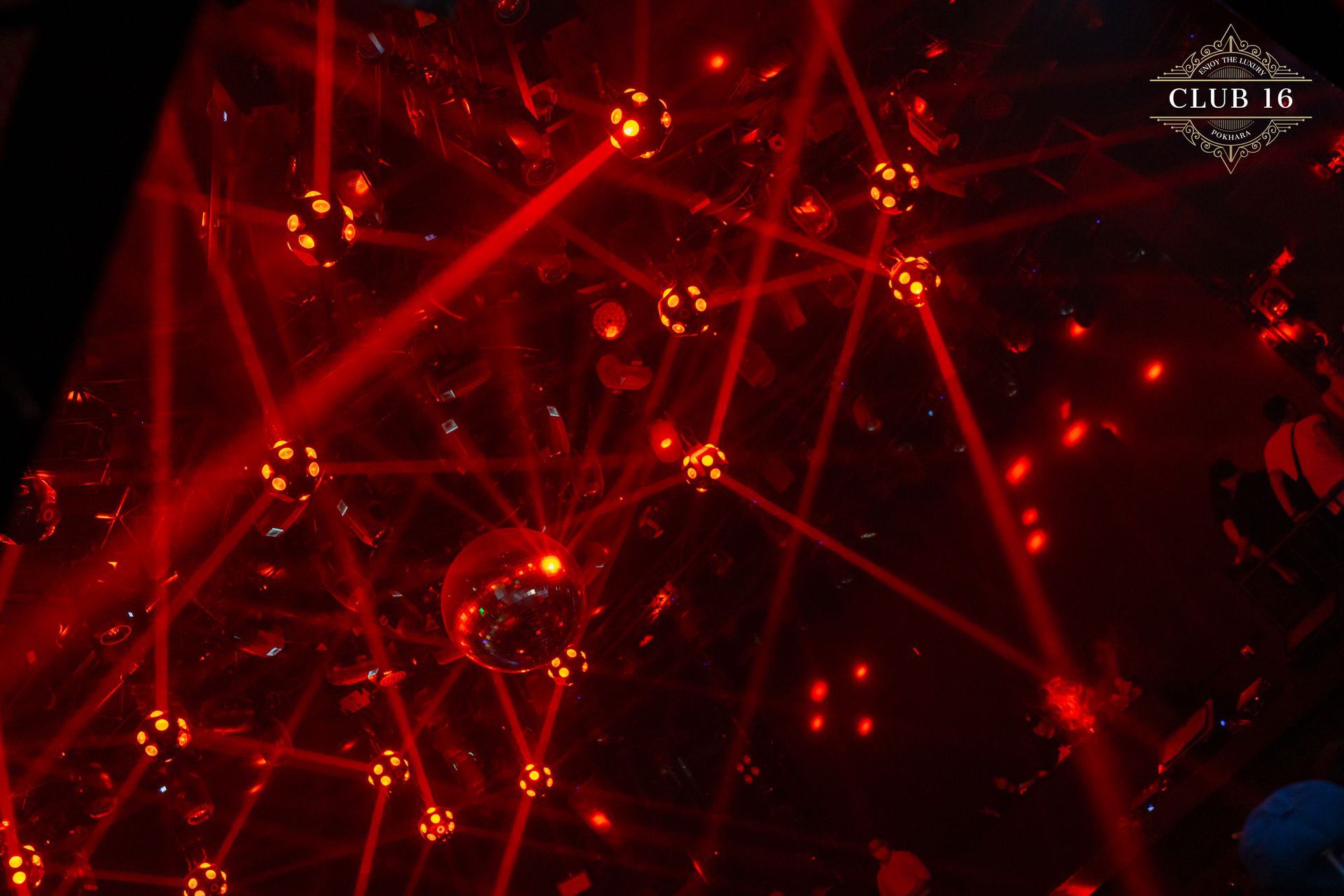 Belly dancers trio pyrotechnics show